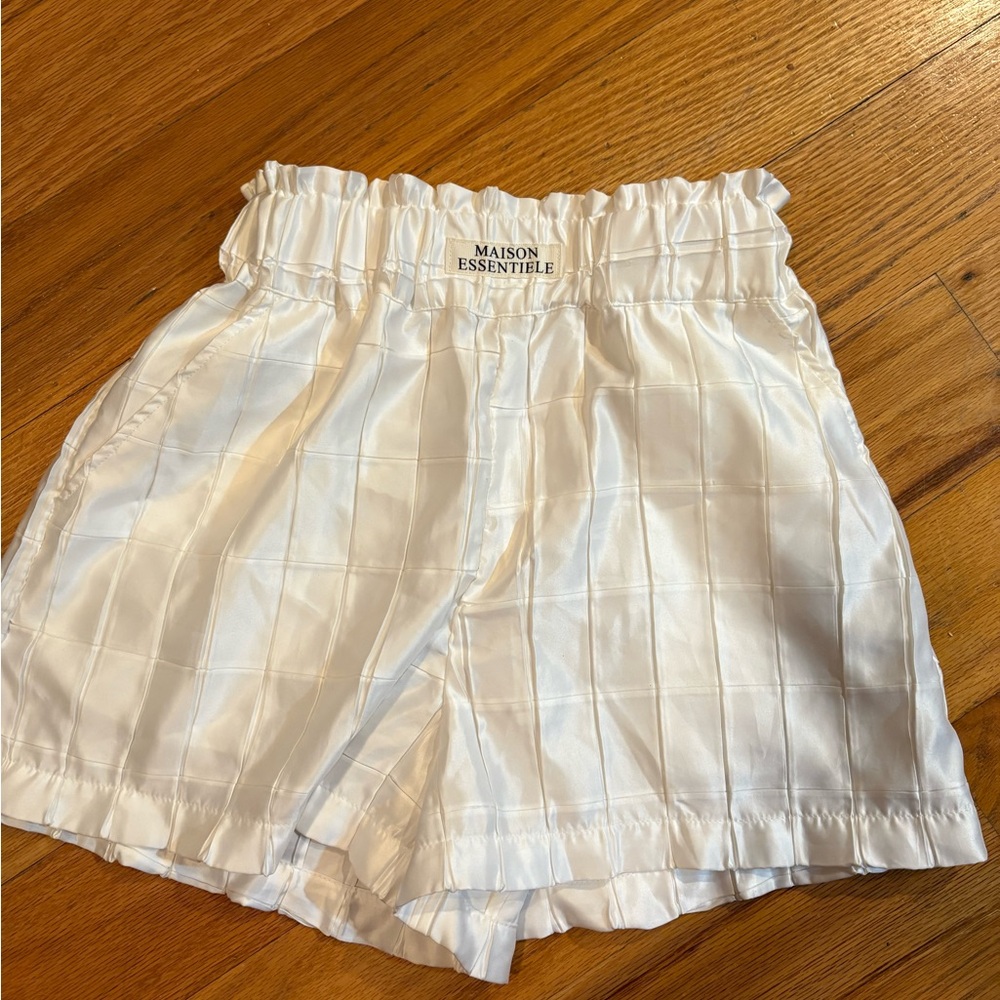 White Women's Shorts XS